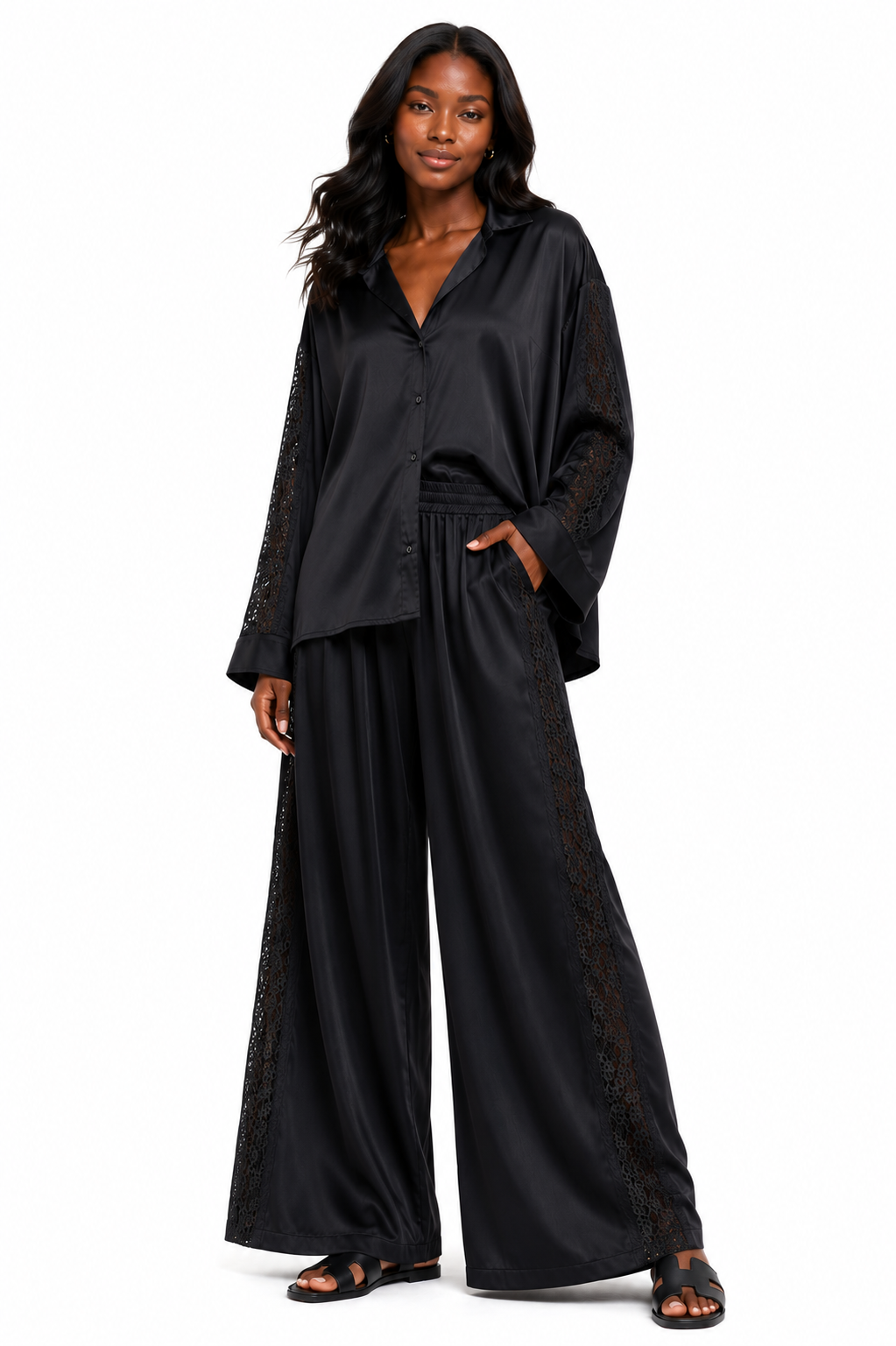 TWO-PIECE CO-ORD LACE SET  زوج “LUNA”