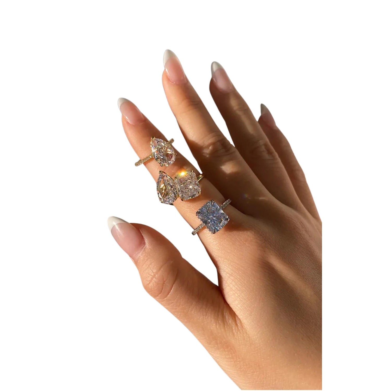 AURA RING (الخاتم)