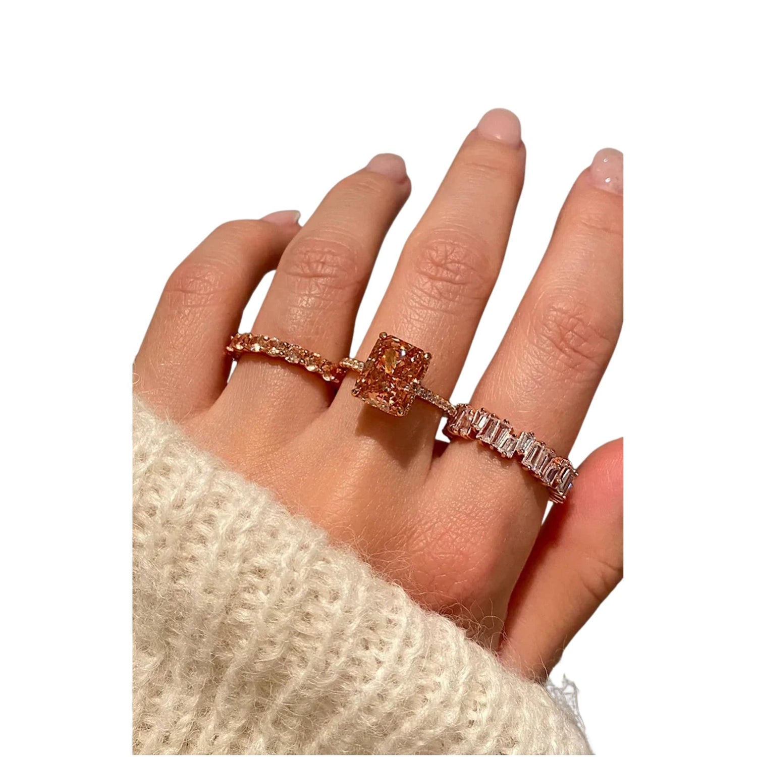AURA RING (الخاتم)