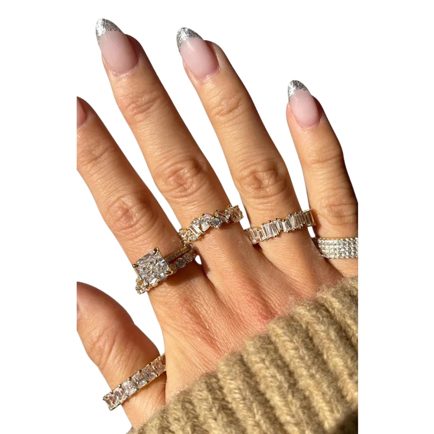 AUREA RING (الخاتم)