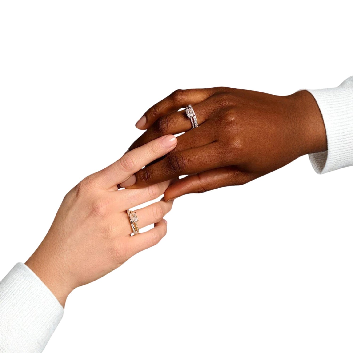 EAST WEST RADIANT PAVE RING (الخاتم)