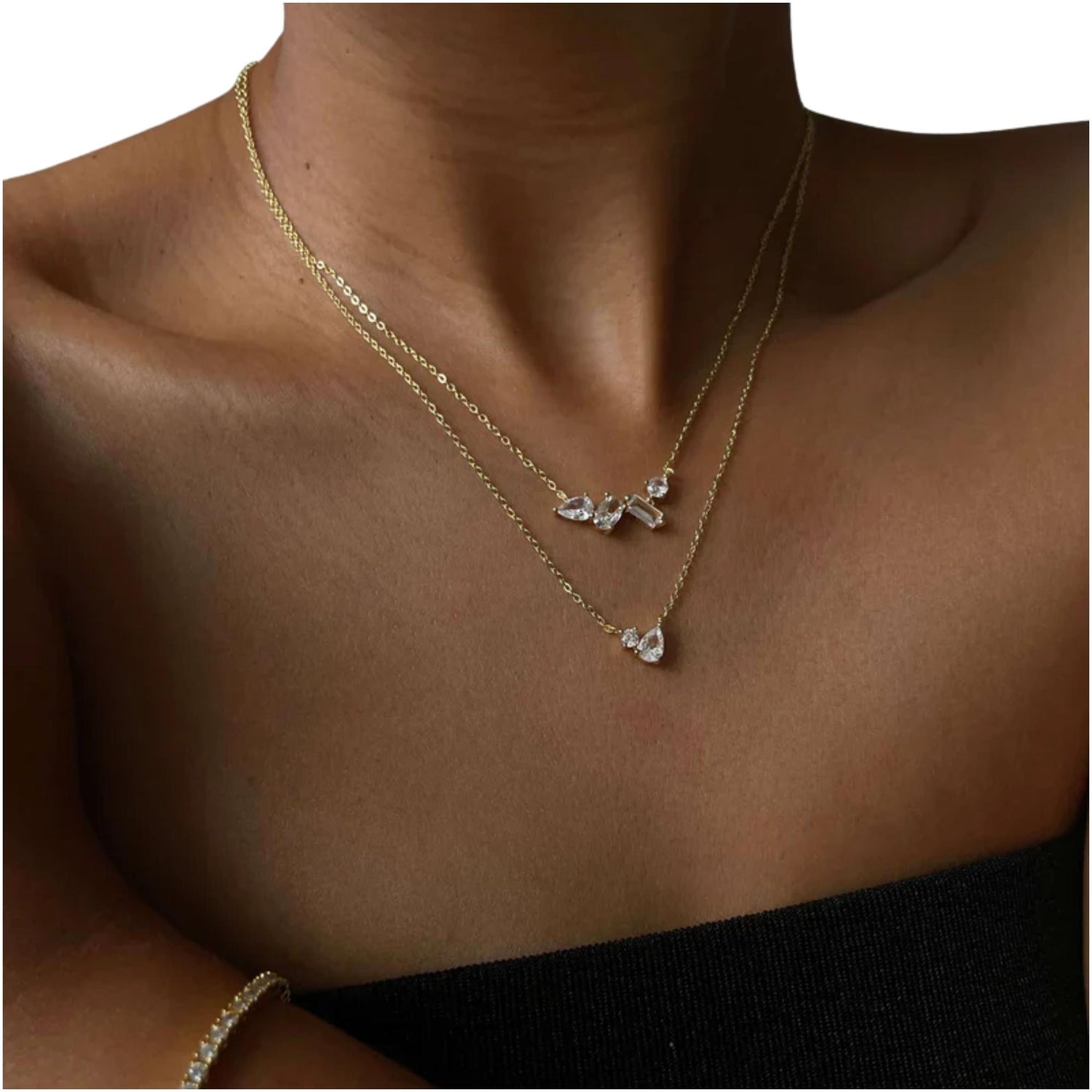 ELYSIA NECKLACE (العقد)