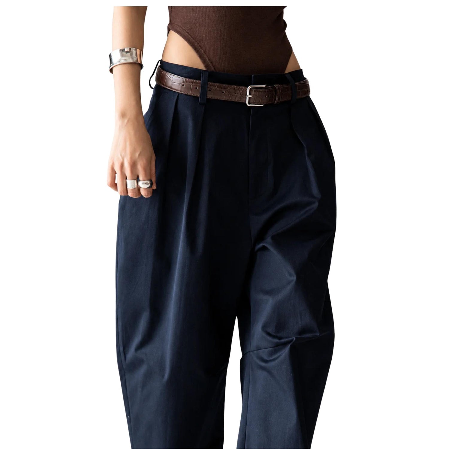FRONT-PLEATED TROUSERS (بنطلون)“METROPOLIS”