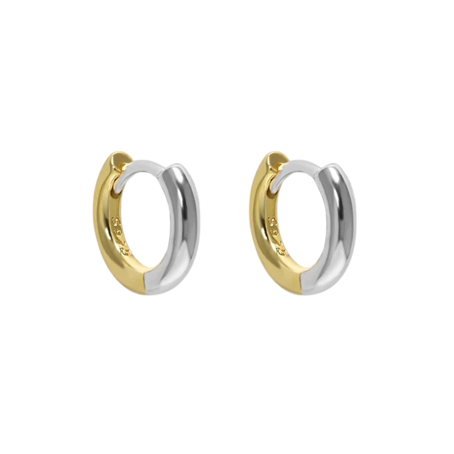 GEOMETRIC SMALL ROUND HOOP EARRINGS (الأقراط)