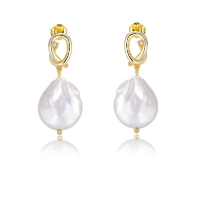 KNOT DANGLE FRESH WATER PEARL STUD EARRINGS (الأقراط)