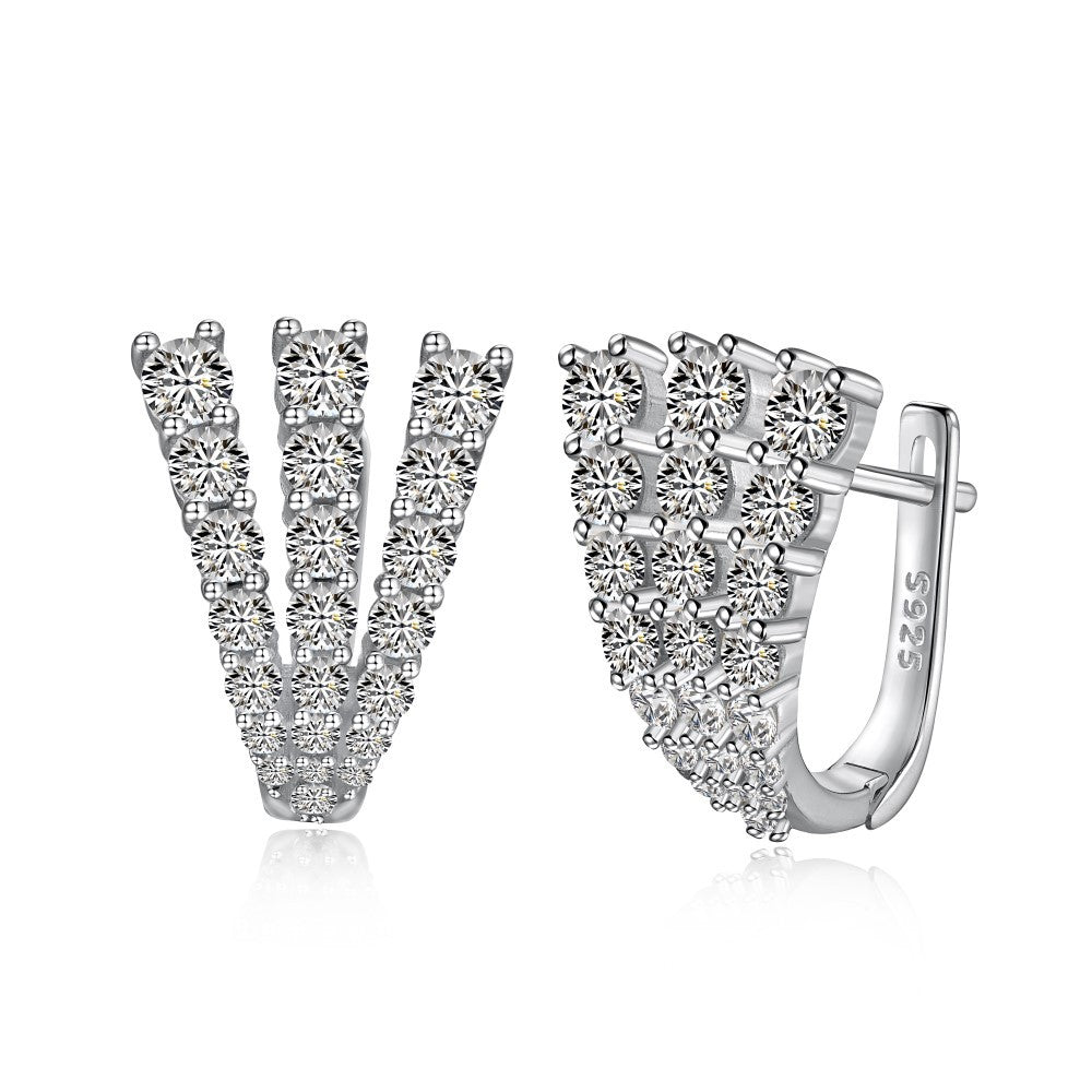 THREE CLAWS HOOP EARRINGS (الأقراط)