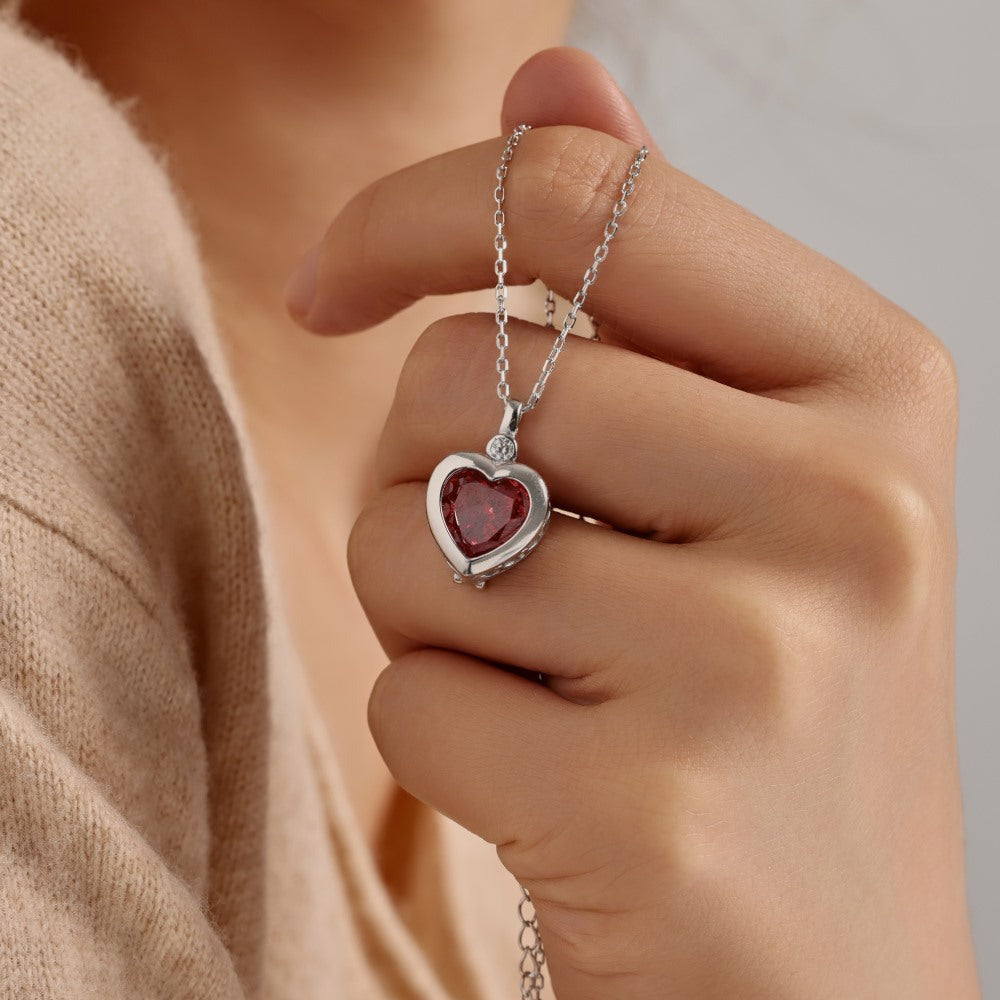 HEART PENDANT 8A ZIRCON NECKLACE (العقد)