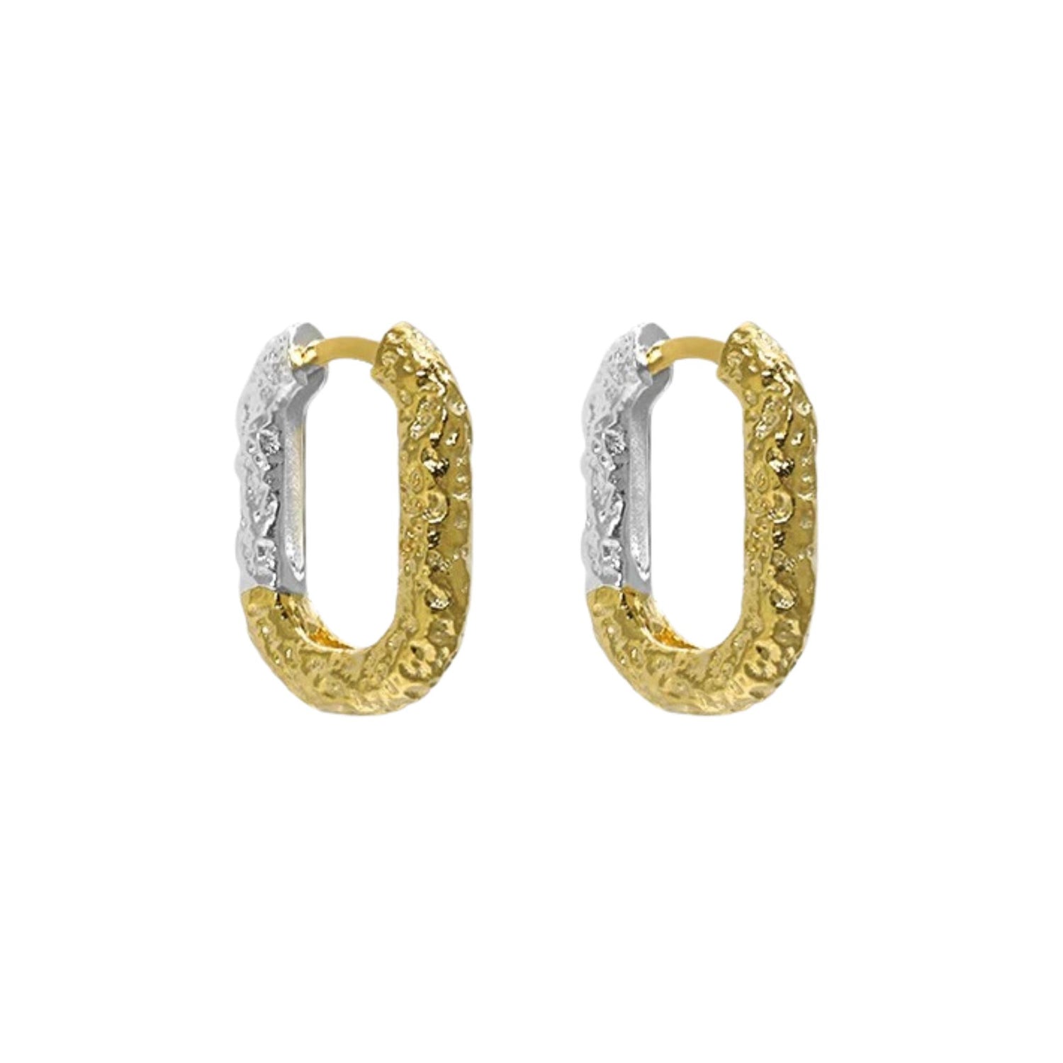 LAVA TEXTURE OVAL  EARRINGS (الأقراط)