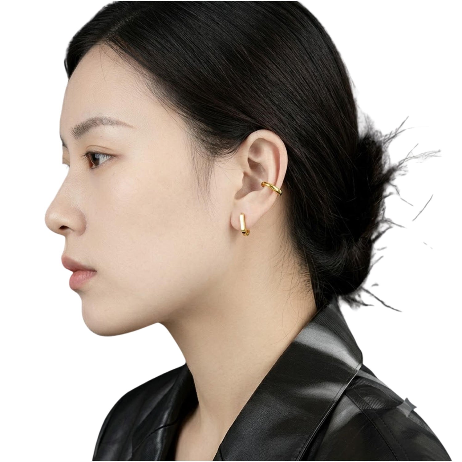 OVAL BUCKLE EARRINGS (الأقراط)