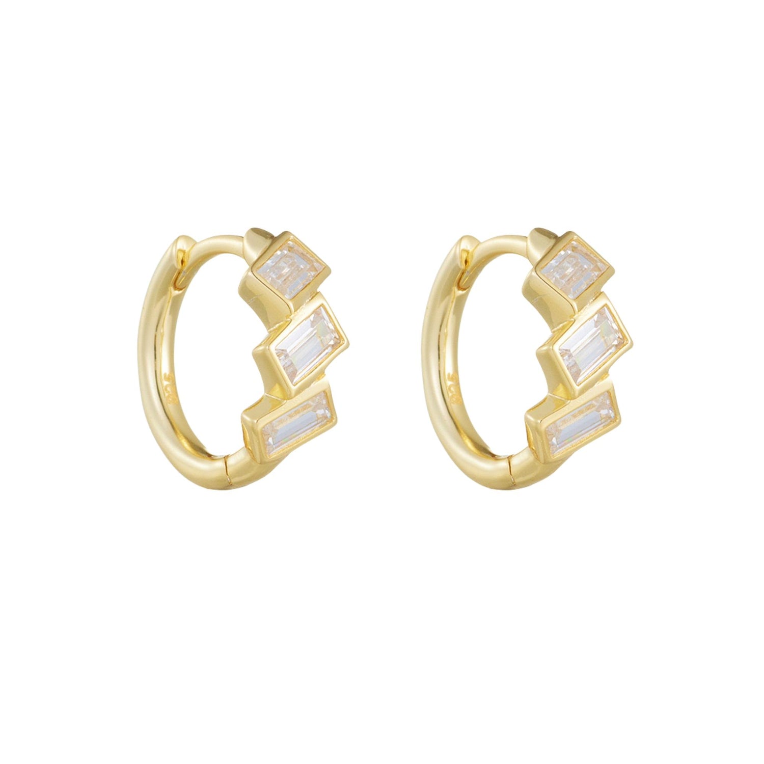 RECTANGLE CUBIC ZIRCONIA HOOP EARRINGS (الأقراط)