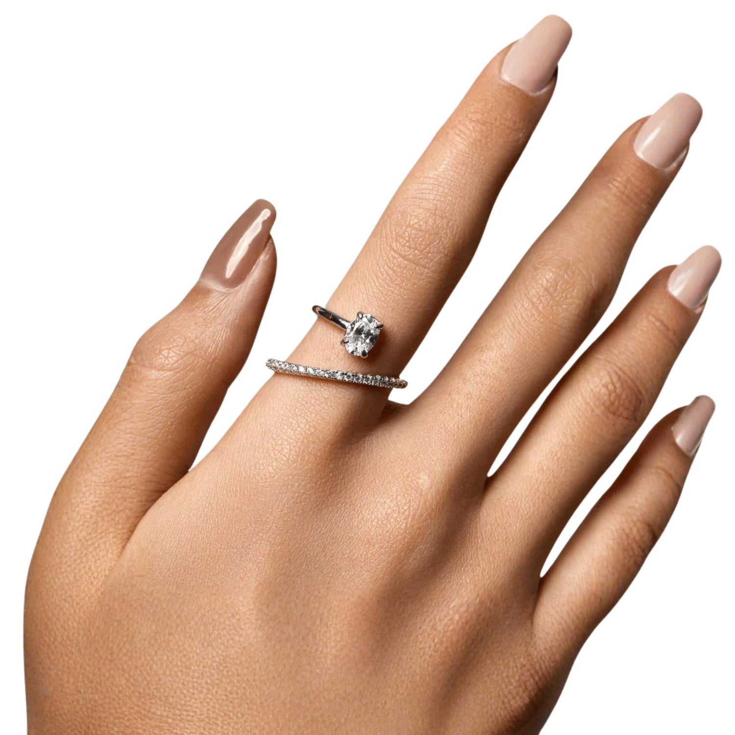 RENA RING (الخاتم)