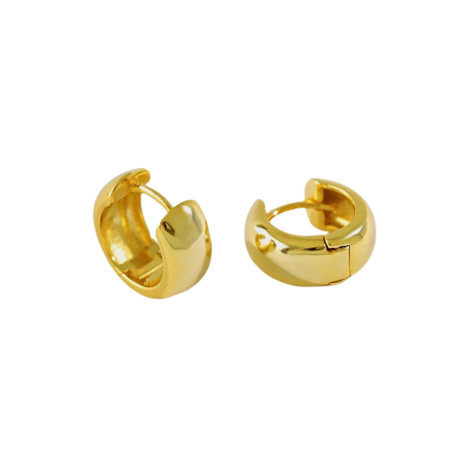 ROUND BUCKLE EARRINGS (الأقراط)
