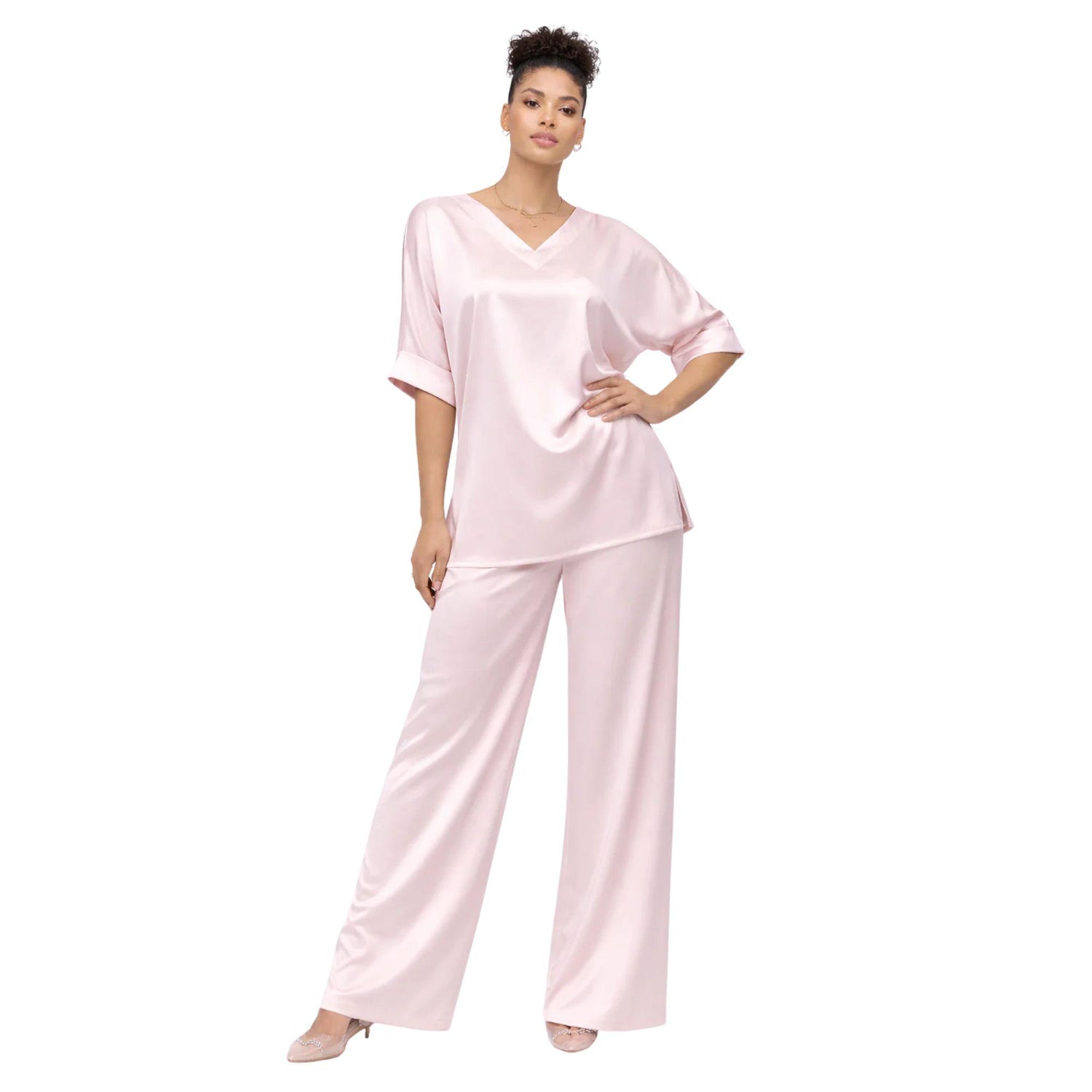 SOFTLINE V-NECK TOP (قميص) “ISOLDE”