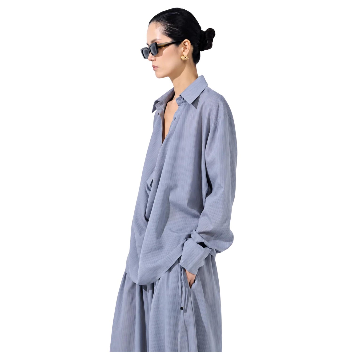 STRIPED TWO-PIECE FLOW SET تعيين (SHIRT & PANTS) “CHEONGGYECHEON”