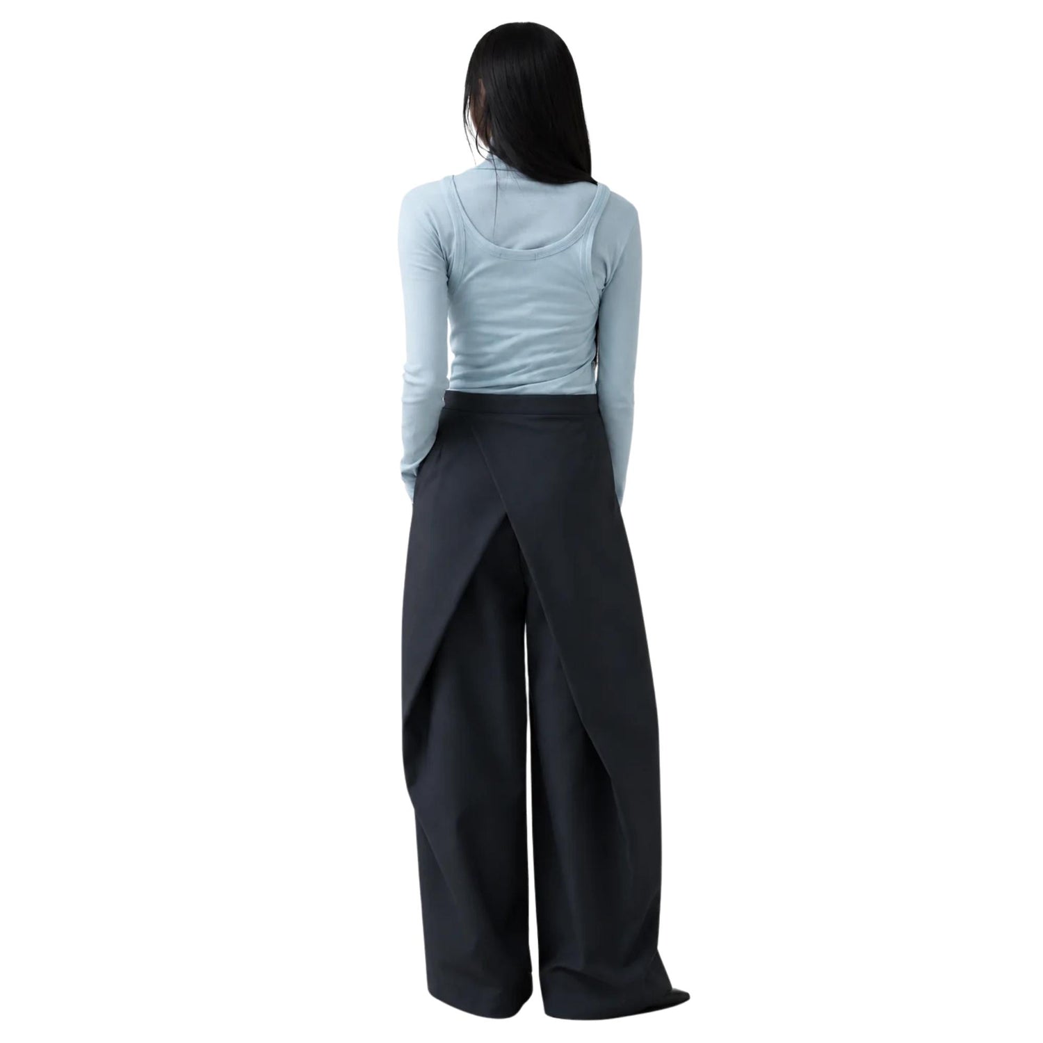 WIDE-LEG OVERLAY TROUSERS (بنطلون)“VELORA”
