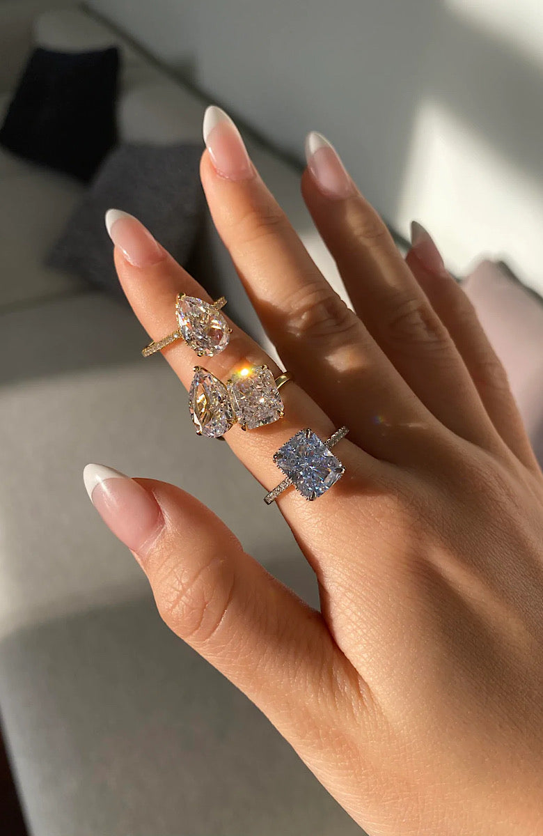 AURA RING (الخاتم)