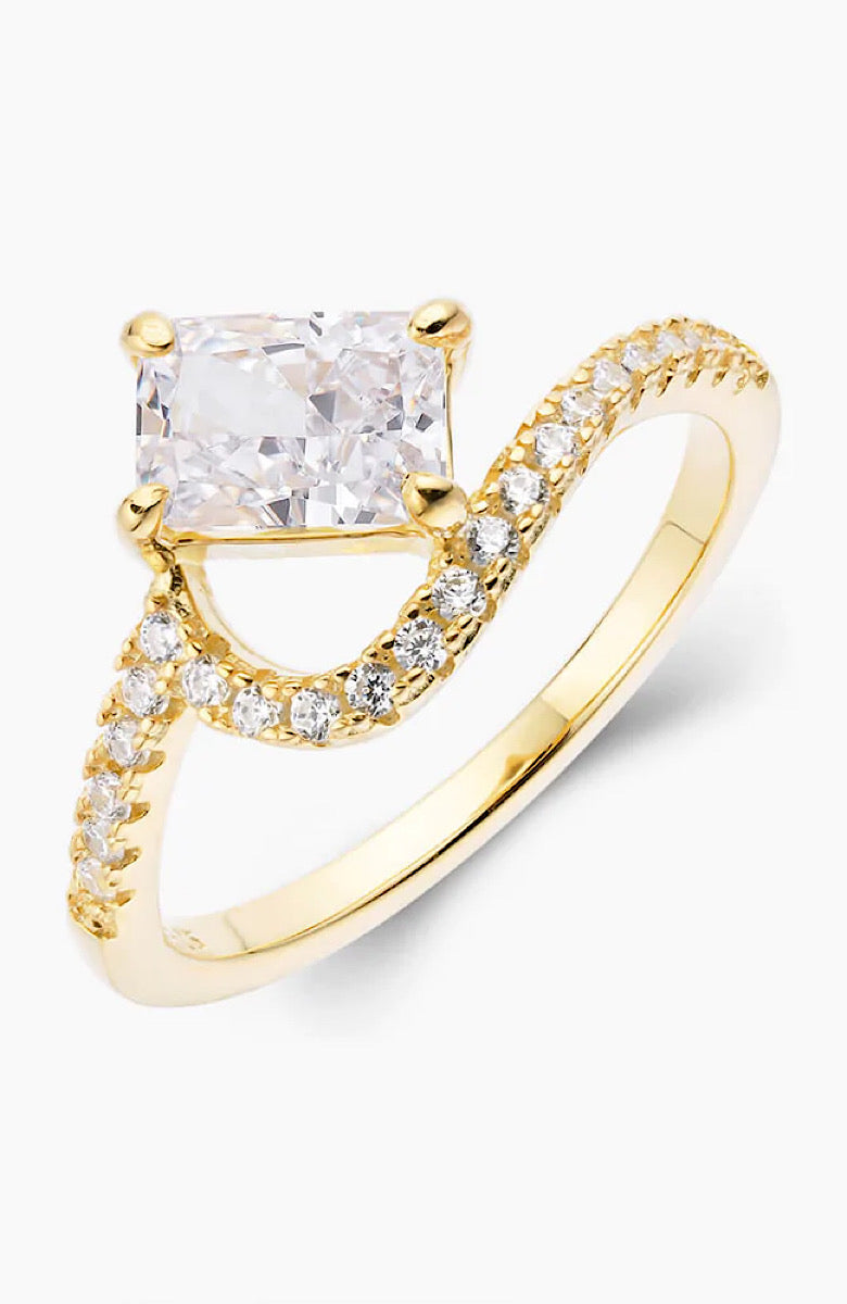 PAVE VAGUES RING (الخاتم)