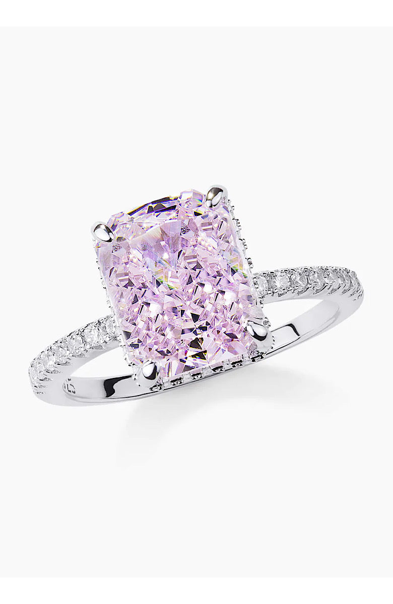 AURA RING (الخاتم)