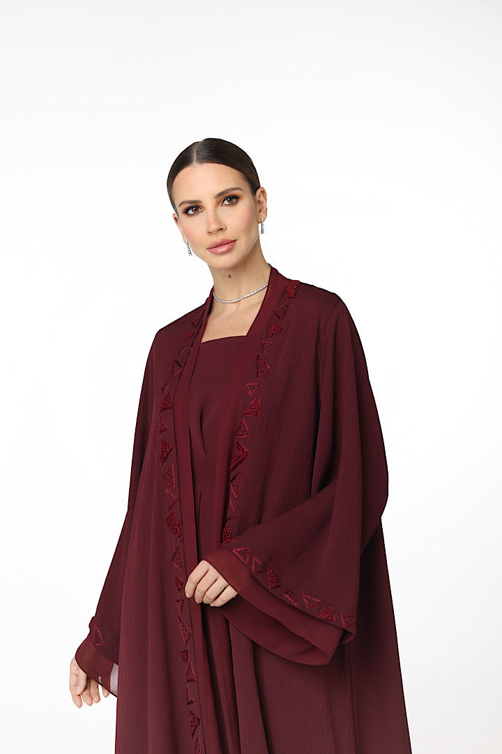 EMBROIDERED ABAYA “GRETTA”