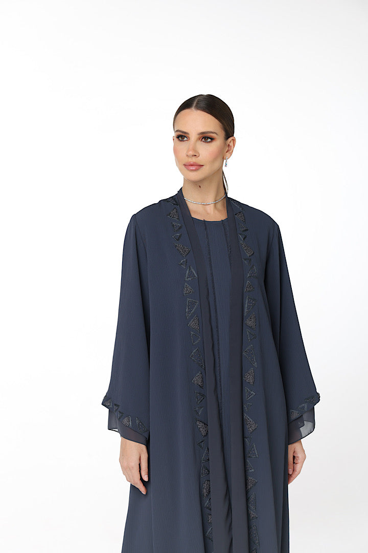 EMBROIDERED ABAYA “GRETTA”
