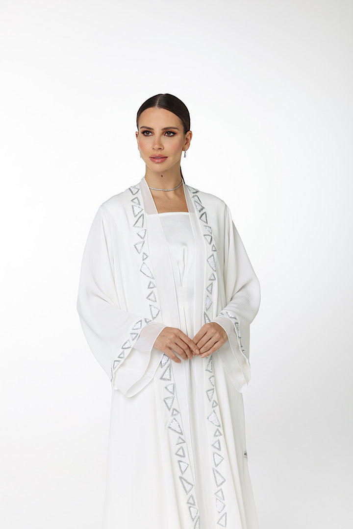 EMBROIDERED ABAYA “GRETTA”