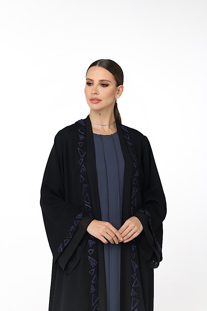 EMBROIDERED ABAYA “GRETTA”